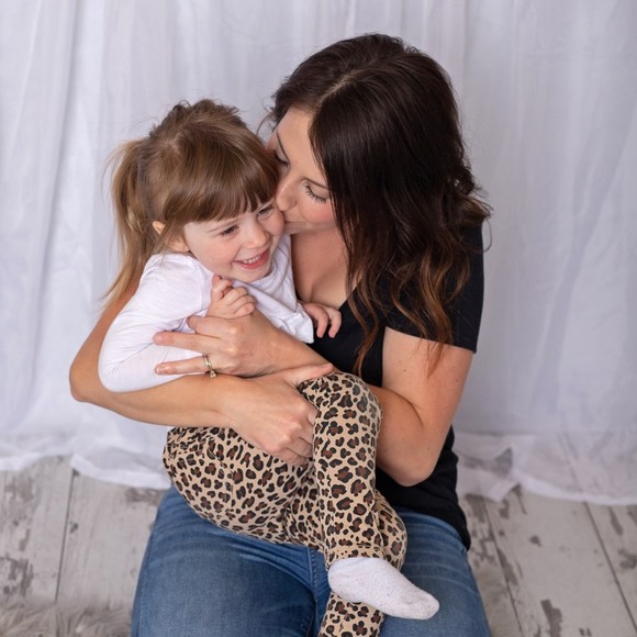 Meet your Posher, Megan - Picture 1 of 1